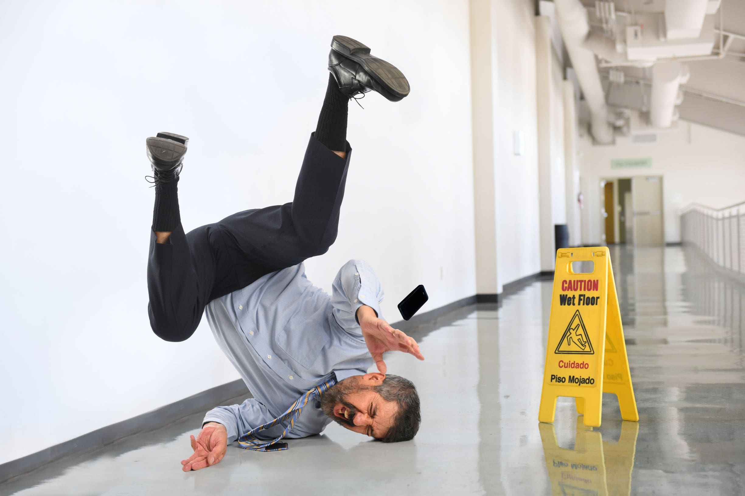 5 Tips for Choosing the Best Slip and Fall Attorney for Your Case